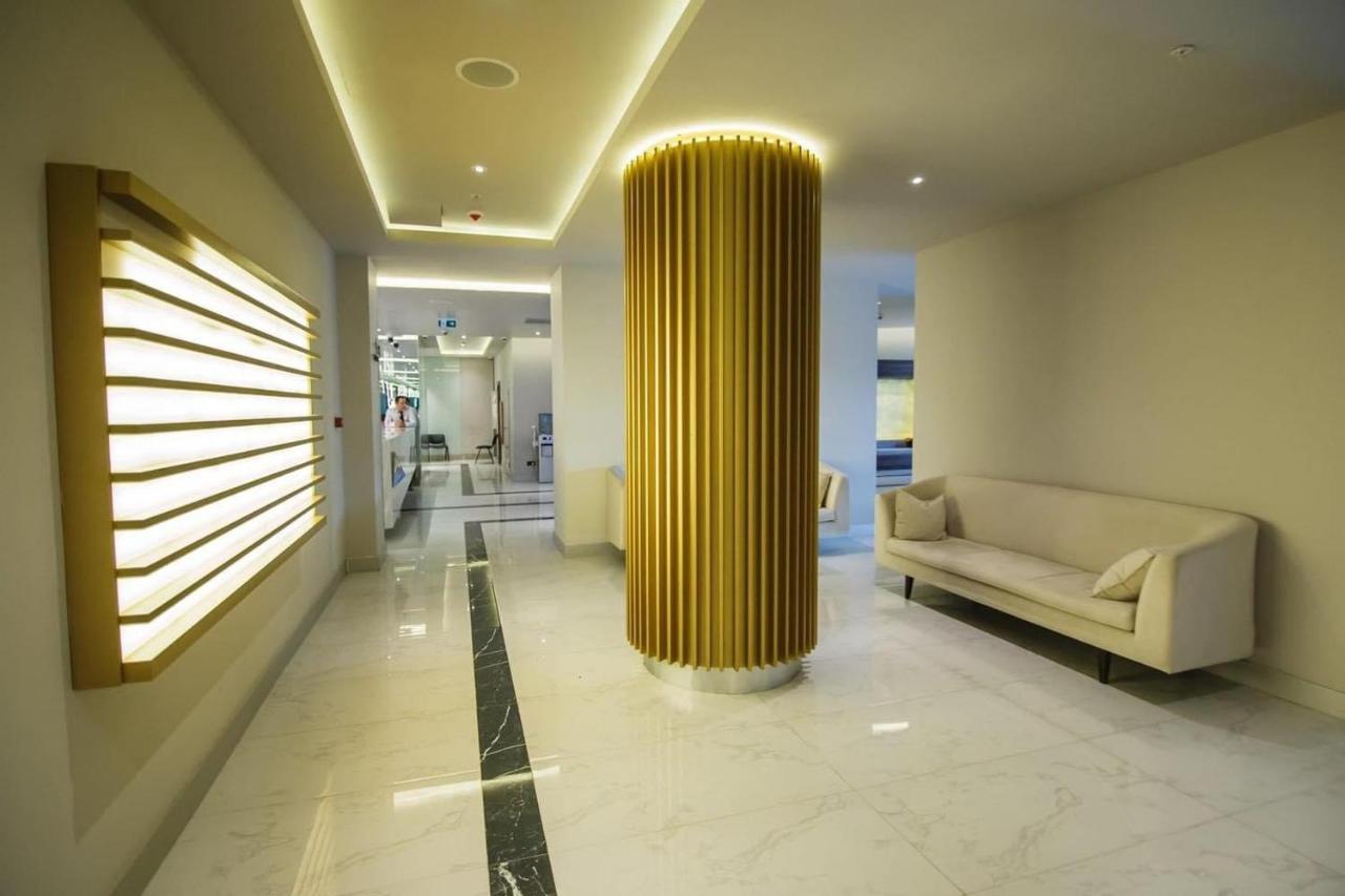 Batumi Aparthotel Orbi Twin Skyscraper Exterior foto